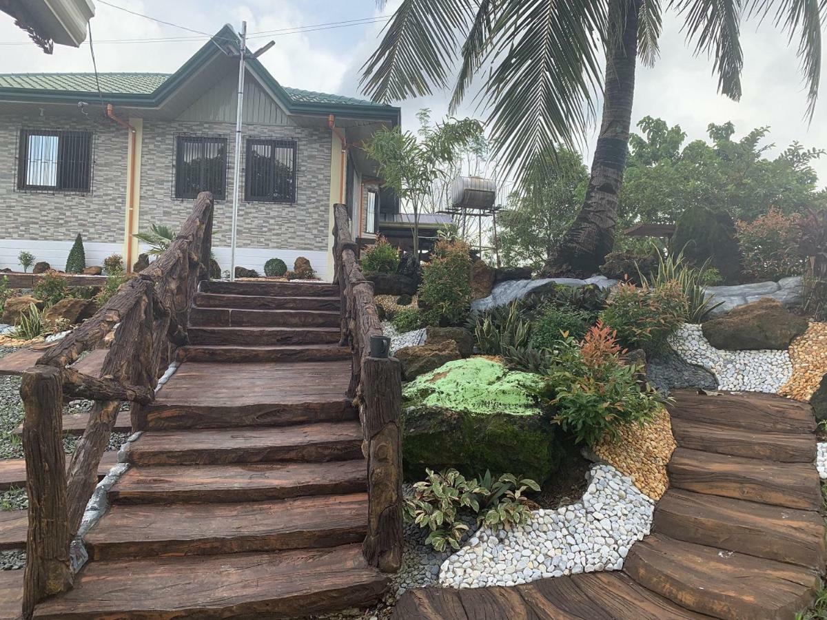 Michaels Homestay - Farm Villa Nr Patar Beach & Bolinao Falls Екстериор снимка