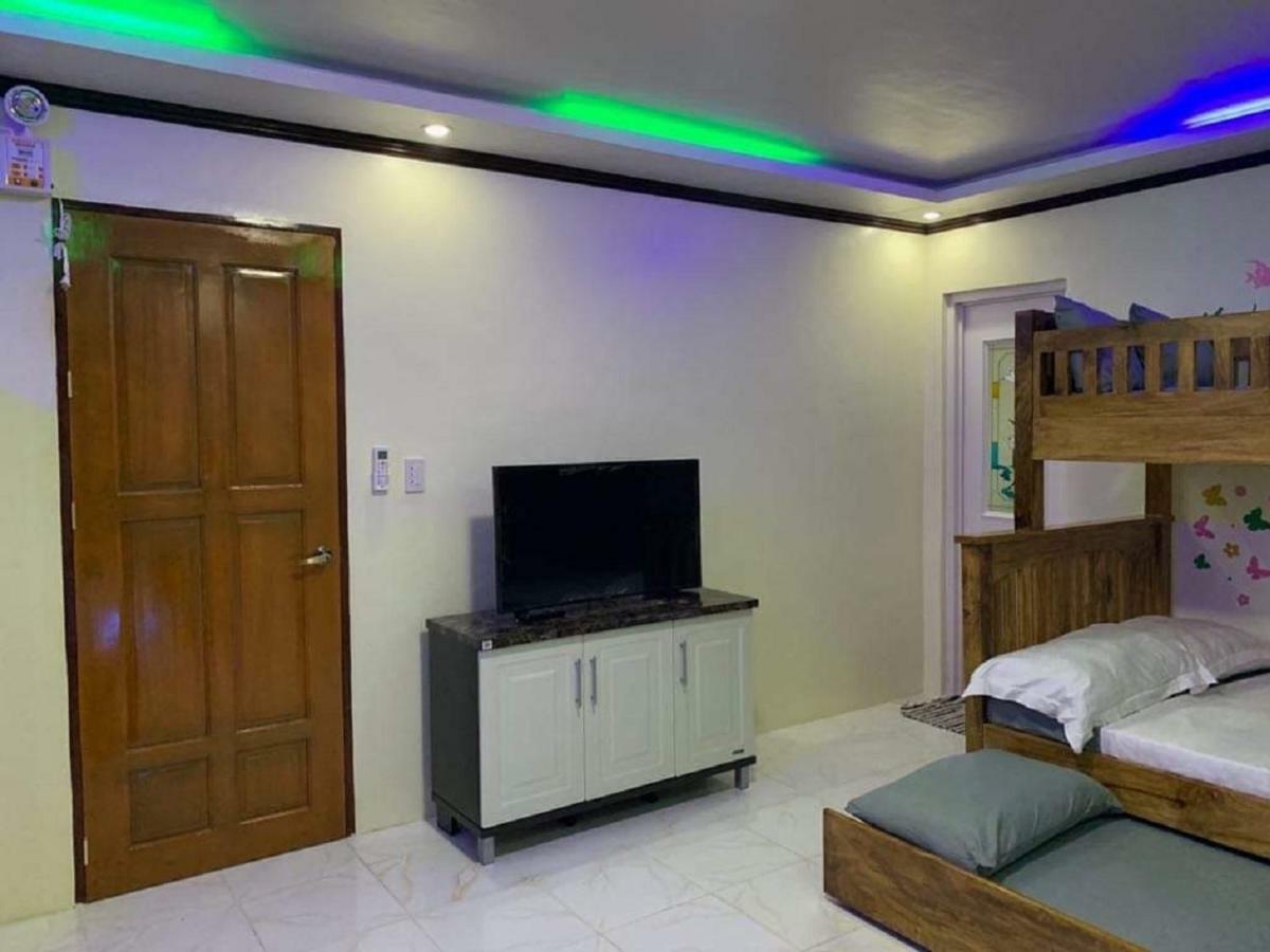 Michaels Homestay - Farm Villa Nr Patar Beach & Bolinao Falls Екстериор снимка